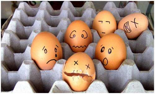 Eggs With Faces. Funny-and-Clever-Egg-
