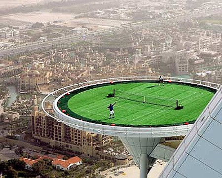 Dubai-crazy-tennis4.jpg