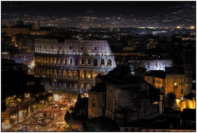 Colosseum-in-Rome-5