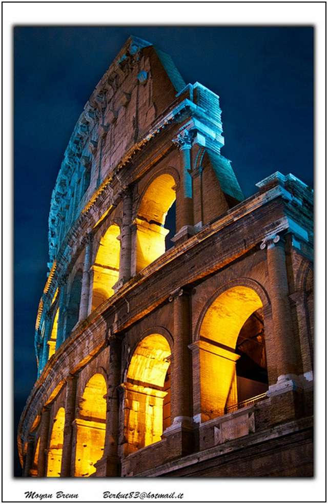 Colosseum-in-Rome-6