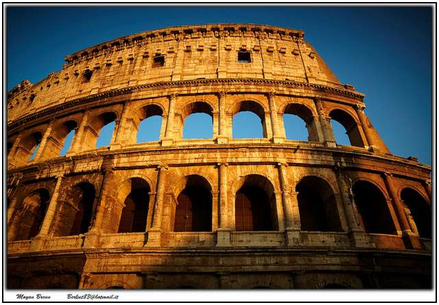 Colosseum-in-Rome-7