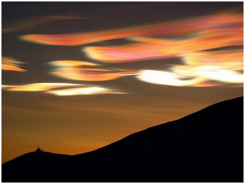 Nacreous-Clouds