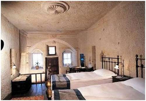 Cappadocia-Cave-Hotel-12