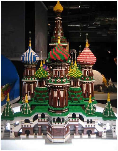 Lego-made-amazing-buildings