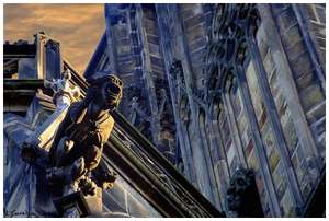 Amazing-Photos-of-Gargoyles-and-Grotesques