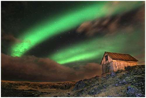 Icelandic-Aurora-Photography-8