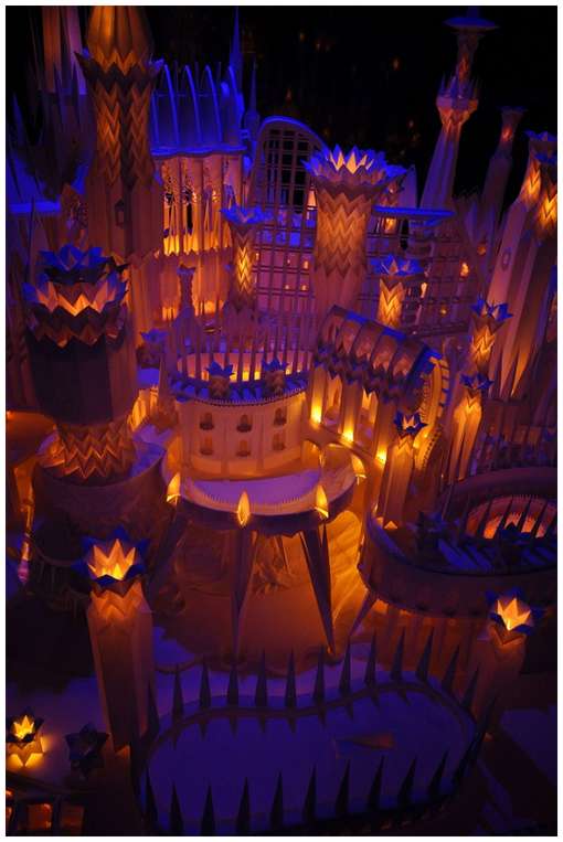 Amazing-Paper-Craft-Castle-On-the-Ocean-8