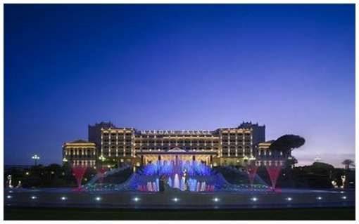 The-Mardan-Palace-Hotel-1