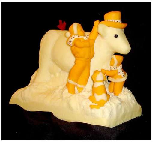 Awesome-Cheese-Sculptures-11