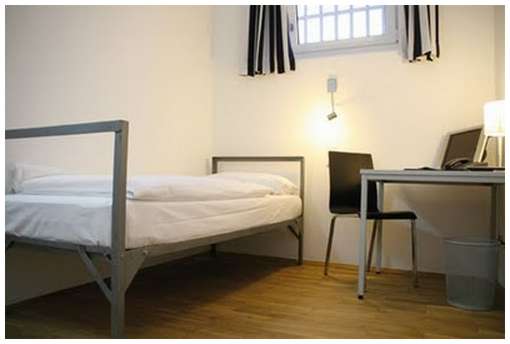 German-Prison-Hotel-7
