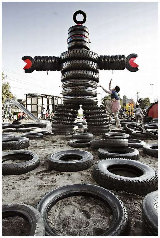 Tokyo-Tire-Playground-3