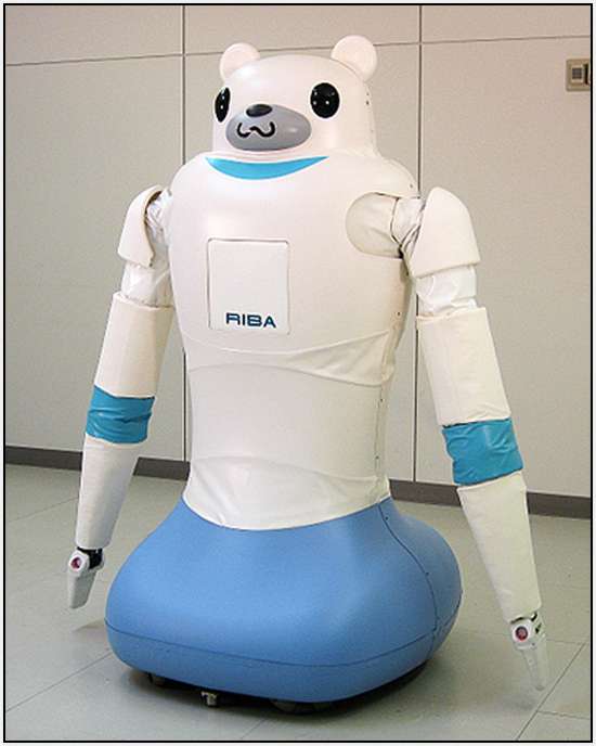 Robotic-Bear-Helps-Nurses-Carry-Patients-2