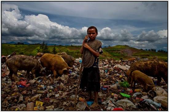 The-Changing-Culture-of-a-New-Guinea-Village-25