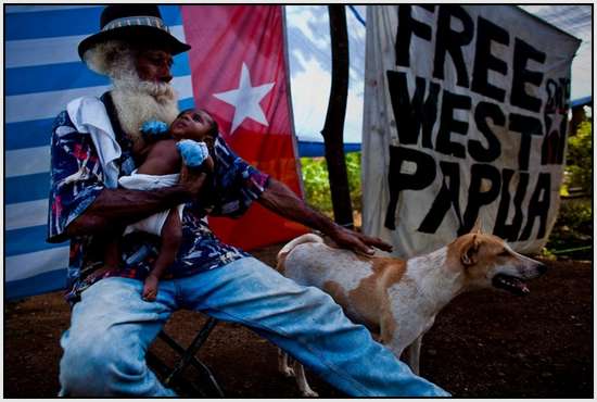 The-Changing-Culture-of-a-New-Guinea-Village-26