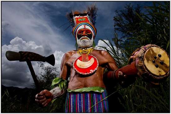 The-Changing-Culture-of-a-New-Guinea-Village-9