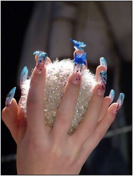 Creative-Finger-Nail-Art-12