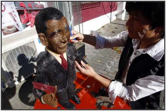 Hair-Made-Sculpture-of-Barack-Obama-10