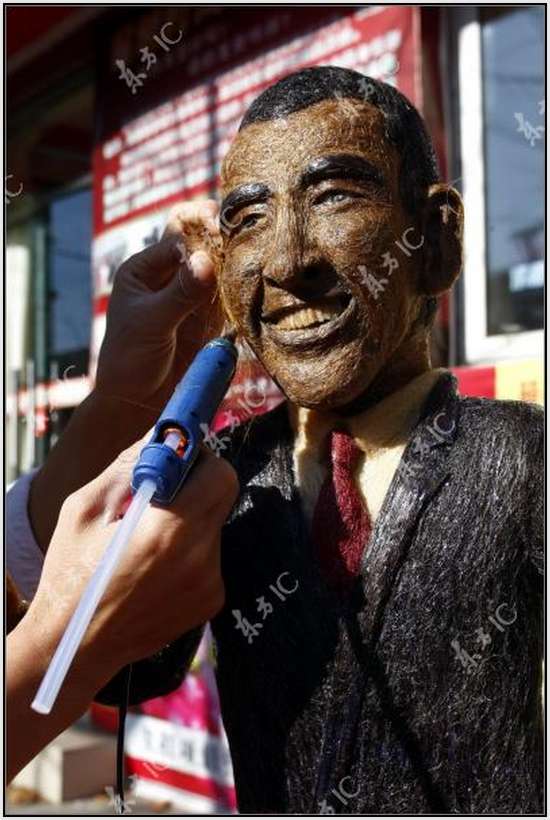 Hair-Made-Sculpture-of-Barack-Obama-15