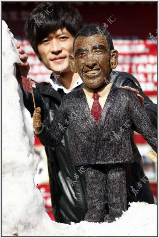 Hair-Made-Sculpture-of-Barack-Obama-17