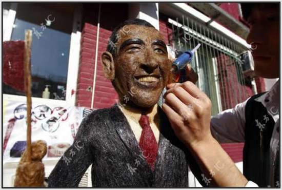 Hair-Made-Sculpture-of-Barack-Obama-8