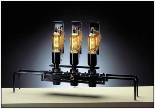 Machine-Light-Designed-by-Frank-Buchwald-6