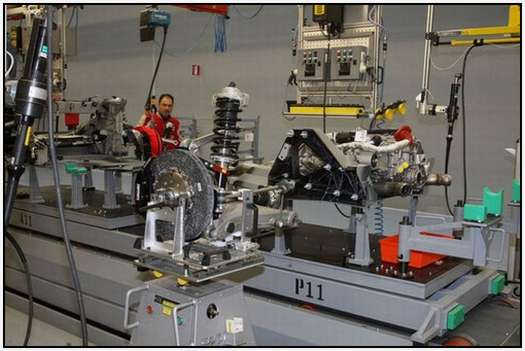 Ferrari-Production-Factory-in-Maranello-14