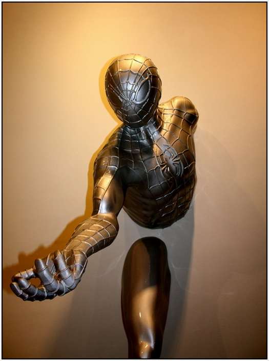The-Sculptures-Of-Superheroes-6