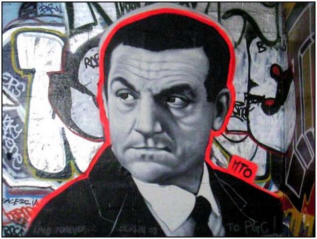 Famous-movie-roles-as-graffiti-all-over-Berlin-5