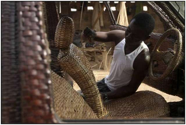 Car-Inside-and-Outside-From-Woven-Raffia-Palm-Cane-7